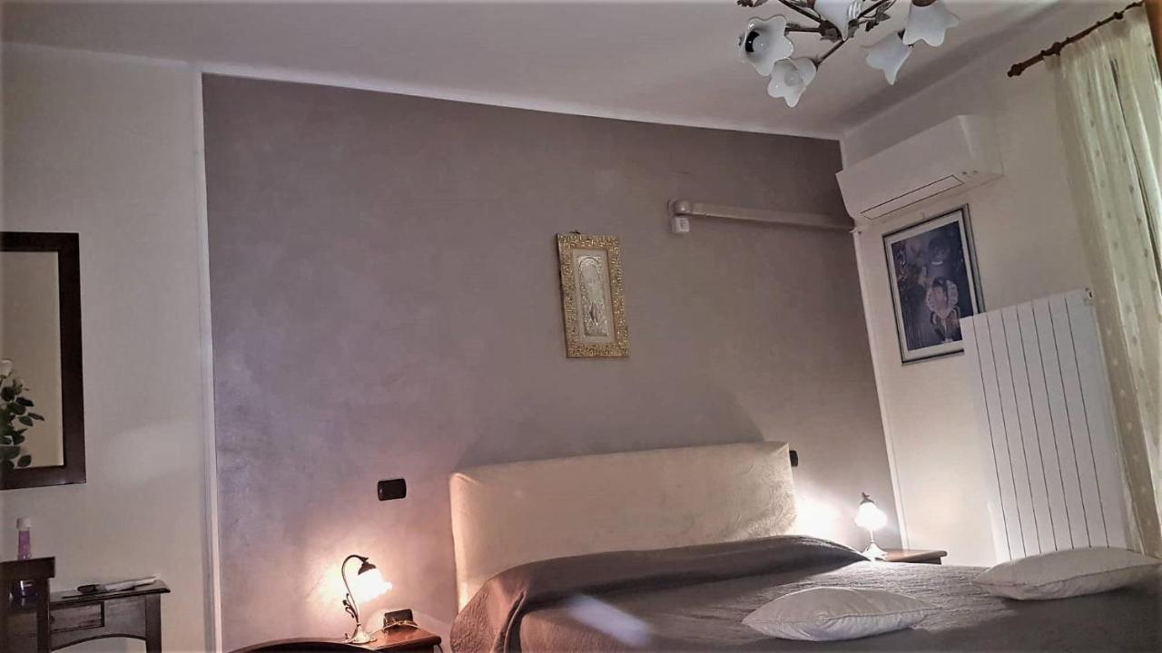 Elisa House Bed and Breakfast Foligno Eksteriør billede